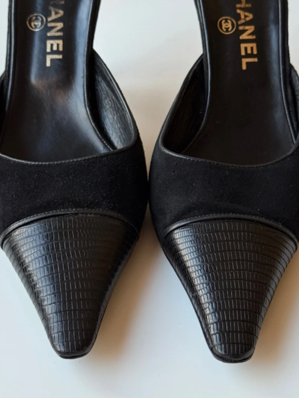 CHANEL vintage black